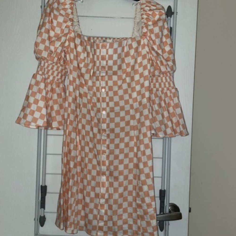 NWOT WAYF JULIET SLEEVE LINEN BLEND DRESS IN PEACH CHECKER SIZE Large